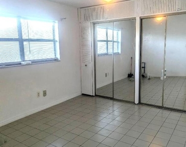 20400 Nw 7th Avenue - Photo Thumbnail 4