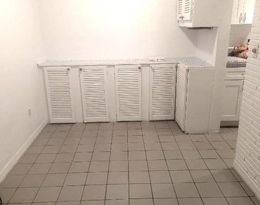 20400 Nw 7th Avenue - Photo Thumbnail 3