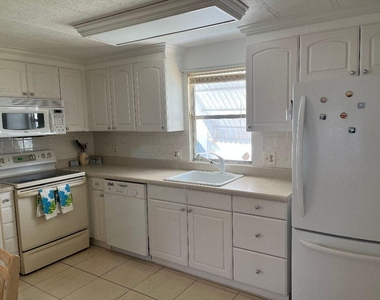 6948 Se Delegate Street - Photo Thumbnail 2
