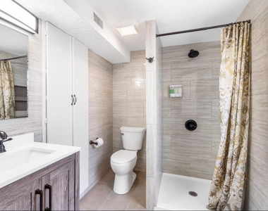 400 33rd Street - Photo Thumbnail 48