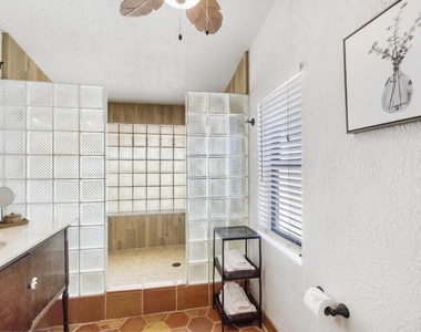 400 33rd Street - Photo Thumbnail 26