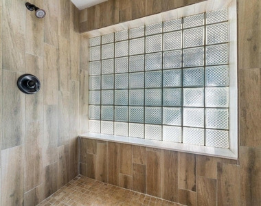 400 33rd Street - Photo Thumbnail 28