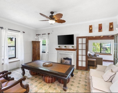 400 33rd Street - Photo Thumbnail 13