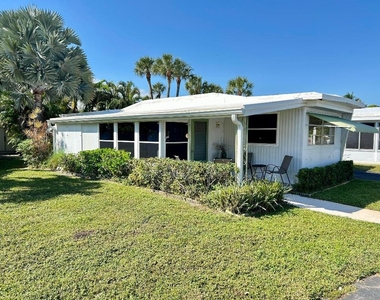 425 E Bougainvillea Drive - Photo Thumbnail 1