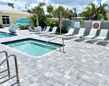 425 E Bougainvillea Drive - Photo Thumbnail 51