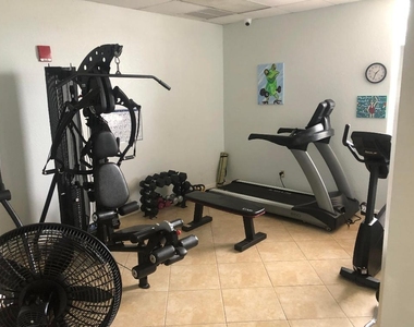 425 E Bougainvillea Drive - Photo Thumbnail 41