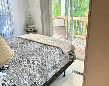 425 E Bougainvillea Drive - Photo Thumbnail 32