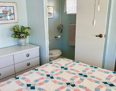 425 E Bougainvillea Drive - Photo Thumbnail 16