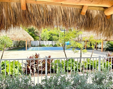 425 E Bougainvillea Drive - Photo Thumbnail 41