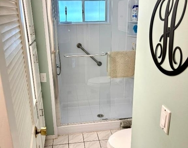 425 E Bougainvillea Drive - Photo Thumbnail 29