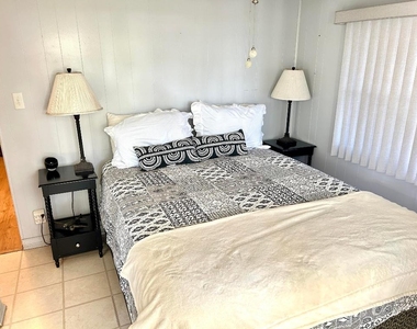 425 E Bougainvillea Drive - Photo Thumbnail 34
