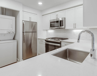 4411 Connecticut Ave. Nw - Photo Thumbnail 4