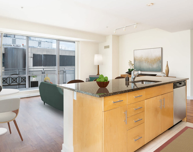 4 Emerson Place - Photo Thumbnail 7