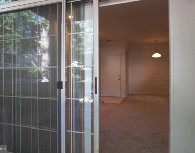 10824 Antigua Terrace - Photo Thumbnail 22