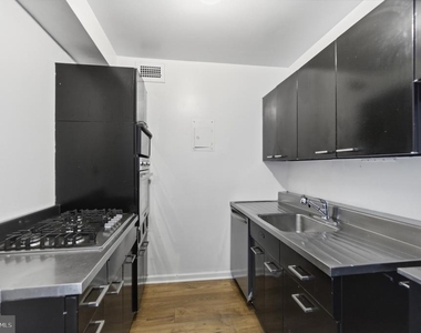 2475 Virginia Avenue Nw - Photo Thumbnail 2