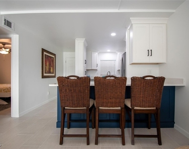 16007 Davis Road - Photo Thumbnail 6