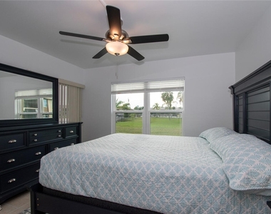 16007 Davis Road - Photo Thumbnail 12