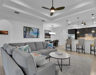 707 104th Avenue N - Photo Thumbnail 14