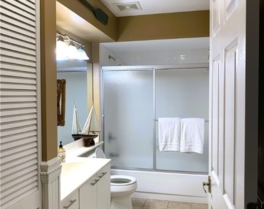 7710 Ahoy Avenue - Photo Thumbnail 13