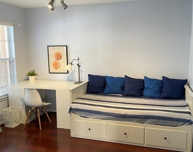 7710 Ahoy Avenue - Photo Thumbnail 24