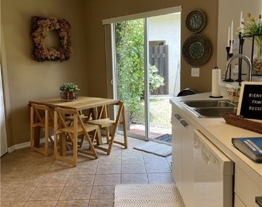 7710 Ahoy Avenue - Photo Thumbnail 9