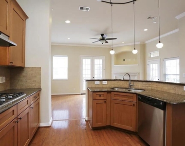 5615 Winsome Villas Lane - Photo Thumbnail 5