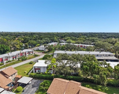 2906 Lichen Lane - Photo Thumbnail 29
