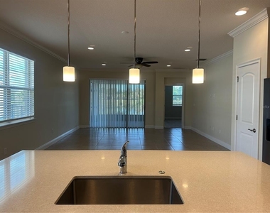 3430 Sagebrush Street - Photo Thumbnail 2