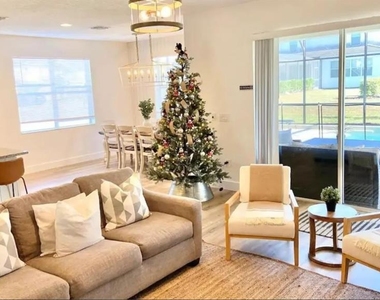 2676 Calistoga Avenue - Photo Thumbnail 7