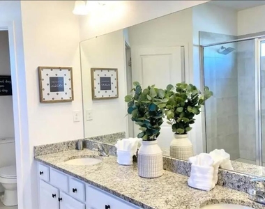 2676 Calistoga Avenue - Photo Thumbnail 17