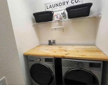2676 Calistoga Avenue - Photo Thumbnail 22