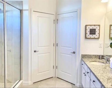 2676 Calistoga Avenue - Photo Thumbnail 16