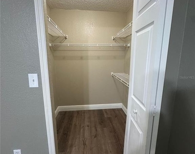 2210 Yankee Place - Photo Thumbnail 4