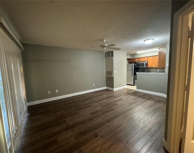 2210 Yankee Place - Photo Thumbnail 2