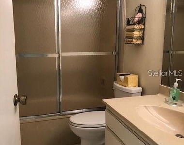 5226 Marsh Field Lane - Photo Thumbnail 38