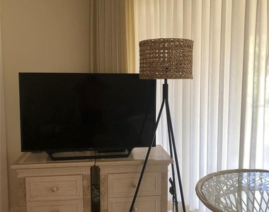 5226 Marsh Field Lane - Photo Thumbnail 17