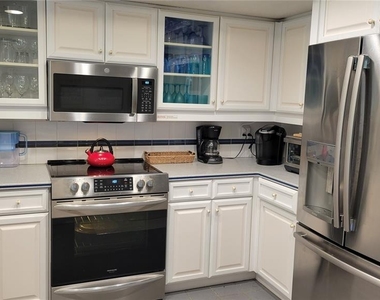 638 S Owl Drive - Photo Thumbnail 6