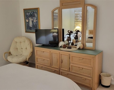 638 S Owl Drive - Photo Thumbnail 19