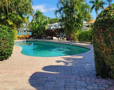 638 S Owl Drive - Photo Thumbnail 29