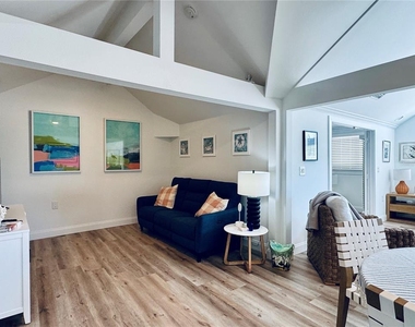 701 Broadway Street - Photo Thumbnail 23