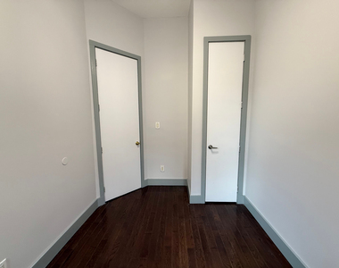 28 Wilson Avenue - Photo Thumbnail 8