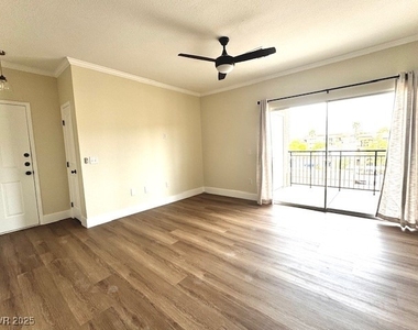 2900 Sunridge Heights Parkway - Photo Thumbnail 5