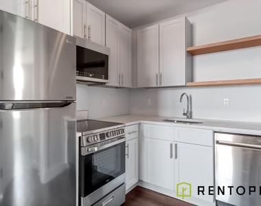 41 Skillman Avenue - Photo Thumbnail 5