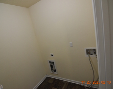 223 Brooklet Circle - Photo Thumbnail 6