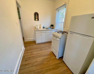 601 Main Street - Photo Thumbnail 21