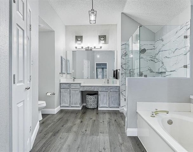 2136 Walden Place - Photo Thumbnail 13