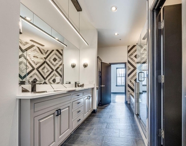 109 Ne 3rd Street - Photo Thumbnail 40