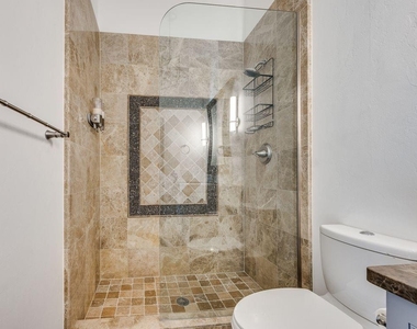 109 Ne 3rd Street - Photo Thumbnail 7