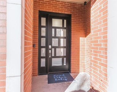 109 Ne 3rd Street - Photo Thumbnail 1