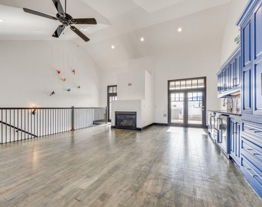 109 Ne 3rd Street - Photo Thumbnail 43